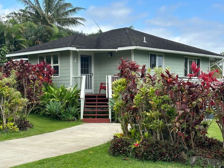 Haiku Plantation Cottage